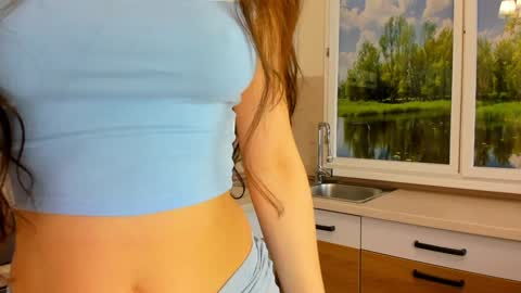 Ela online show from 11/02/25, 07:55