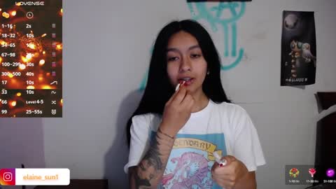 Snapshot of elaine_sun chatting on 12/11/24, 02:19 Elaine eli online show from 12/11/24, 02:19