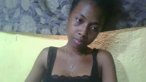 elalia1234 online show from 09/29/25, 05:01