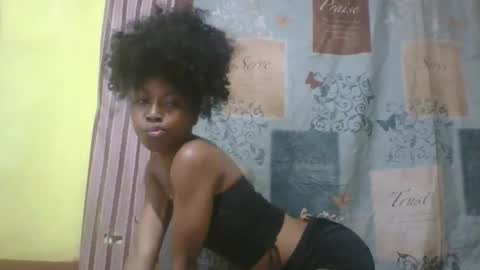 elalia1234 online show from 10/13/25, 02:33