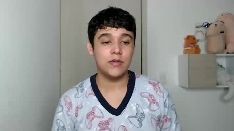 elandor online show from 10/20/25, 06:47