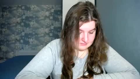 Snapshot of elanis_blair chatting on 01/14/25, 10:59 Elanis online show from 01/14/25, 10:59