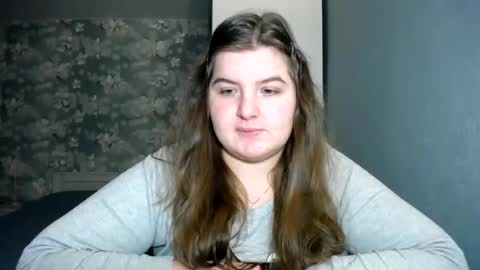 Snapshot of elanis_blair chatting on 01/14/25, 02:00 Elanis online show from 01/14/25, 02:00