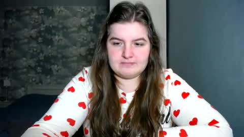 Snapshot of elanis_blair chatting on 01/22/25, 04:12 Elanis online show from 01/22/25, 04:12