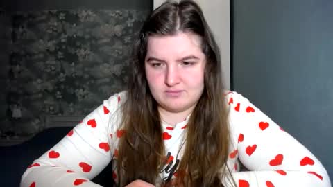 Snapshot of elanis_blair chatting on 02/20/25, 04:36 Elanis online show from 02/20/25, 04:36