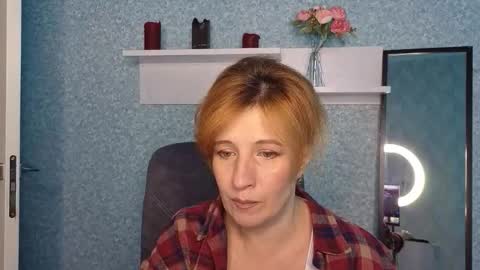 Snapshot of elannaria chatting on 09/28/25, 02:22 Elanna online show from 09/28/25, 02:22