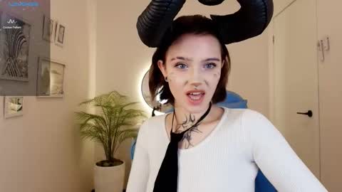 elastikiss online show from 10/28/25, 02:26