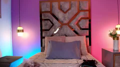 electra_gosselin online show from 10/18/25, 12:06