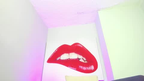 Snapshot of electrabig_8 chatting on 02/11/25, 06:51 Electra online show from 02/11/25, 06:51