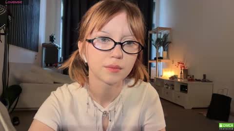 Aleksa online show from 10/28/25, 10:52