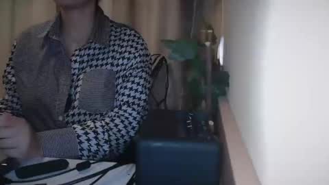 Snapshot of electrocute_me chatting on 02/02/25, 10:35 Julia Follow me on Onlyfansju grosroberts online show from 02/02/25, 10:35