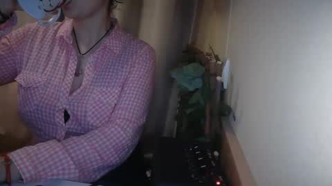 Snapshot of electrocute_me chatting on 03/02/25, 02:21 Julia Follow me on Onlyfansju grosroberts online show from 03/02/25, 02:21