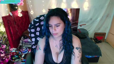 Snapshot of elektra_32 chatting on 12/24/24, 11:11 elektra online show from 12/24/24, 11:11