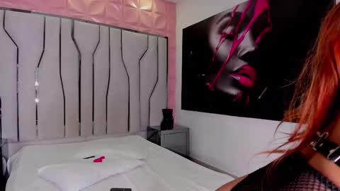 elektra_raven online show from 09/11/25, 12:49