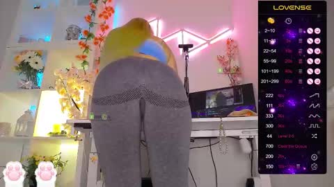 Elena online show from 09/10/25, 07:14