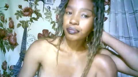 elenah013 online show from 12/04/24, 11:52