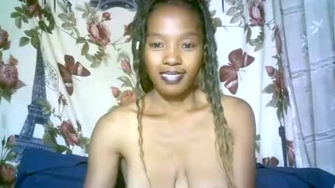 elenah013 online show from 12/18/24, 06:10