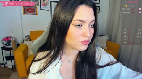 Snapshot of elenalooove chatting on 01/22/25, 02:24 Elena insta yourdream 1ove online show from 01/22/25, 02:24