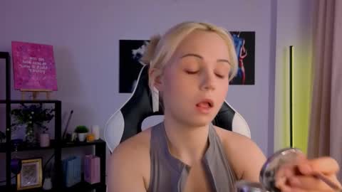 elenamonroee online show from 11/23/25, 05:51