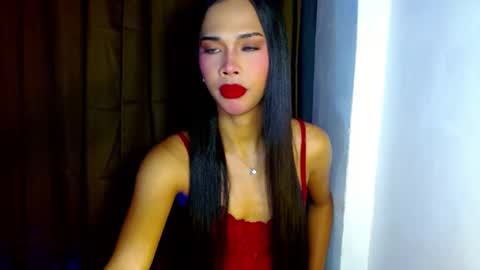 Snapshot of elenapierce69 chatting on 02/23/25, 12:16 Call me Yours. online show from 02/23/25, 12:16