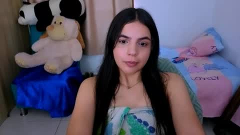 Snapshot of elenna_hotx chatting on 09/27/25, 08:58 agnes online show from 09/27/25, 08:58