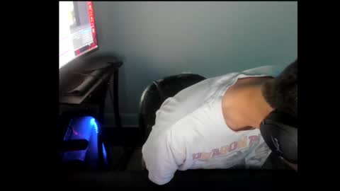 elephantrunkman online show from 02/14/25, 06:02