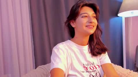 Snapshot of elfy_rare chatting on 10/01/25, 03:07 Elfy online show from 10/01/25, 03:07