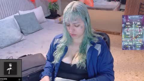 Snapshot of eli666uwu chatting on 10/25/25, 11:29 eli666uwu online show from 10/25/25, 11:29