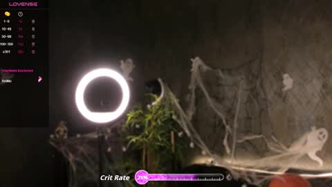 Snapshot of eli_llie chatting on 10/19/25, 08:53 Eli online show from 10/19/25, 08:53