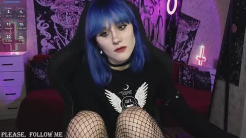 Snapshot of elika_kay chatting on 12/06/24, 10:08 MORE ME online show from 12/06/24, 10:08