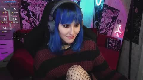 Snapshot of elika_kay chatting on 02/21/25, 11:54 MORE ME online show from 02/21/25, 11:54