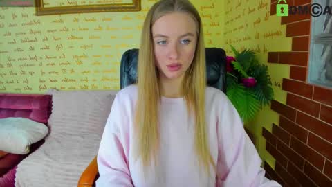 elinor_faith online show from 11/09/25, 01:53