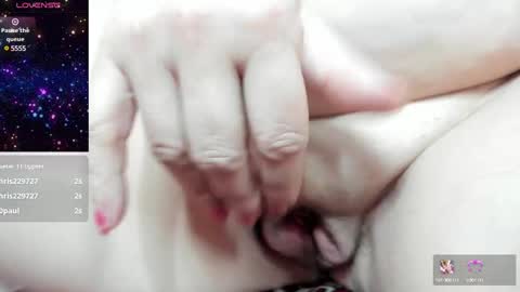 Snapshot of elis_gabbi chatting on 01/21/25, 08:30 Elis online show from 01/21/25, 08:30