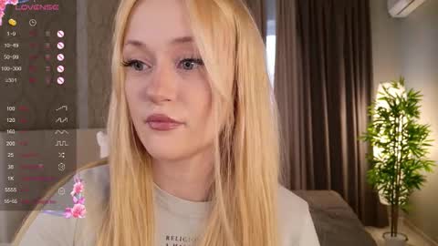 Elis online show from 11/16/25, 11:49