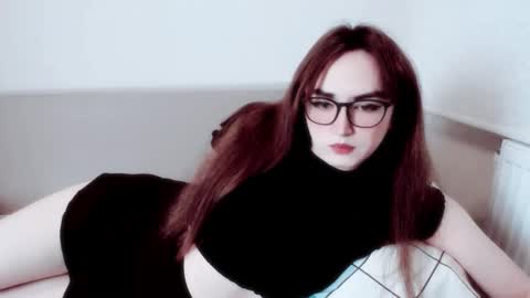 Liza online show from 11/23/25, 08:58