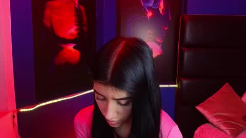 Snapshot of elisa_soul chatting on 09/26/25, 01:48 Elisa Soul online show from 09/26/25, 01:48