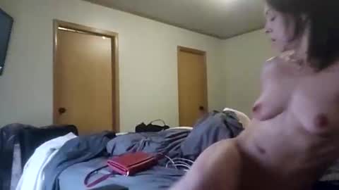 elisehipele online show from 11/13/25, 09:58