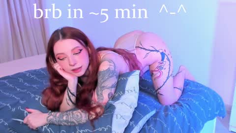 Snapshot of elisetattoo chatting on 12/20/24, 03:36 inst fansly Elisebuns online show from 12/20/24, 03:36
