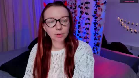 Snapshot of elisetattoo chatting on 02/20/25, 03:45 inst fansly Elisebuns online show from 02/20/25, 03:45