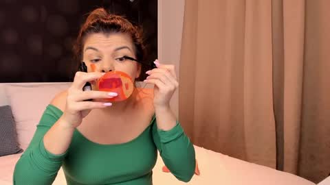 Elly online show from 01/09/25, 09:37