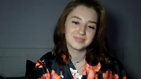 Snapshot of elizabet_18 chatting on 02/17/25, 02:09 Elizabet 18 online show from 02/17/25, 02:09