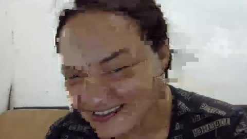 Elizabeth Martinez  online show from 10/09/25, 07:45