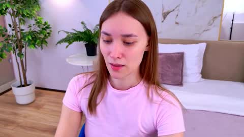 Elizabeth online show from 11/15/25, 04:14