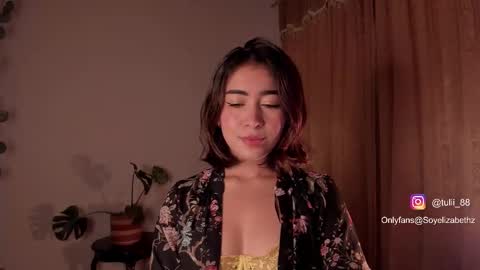 Tuli online show from 10/12/25, 11:37