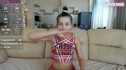 Eliz                               online show from 02/19/25, 12:22