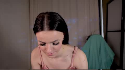 Snapshot of elizzza_ chatting on 02/15/25, 11:50 elizzza_ online show from 02/15/25, 11:50