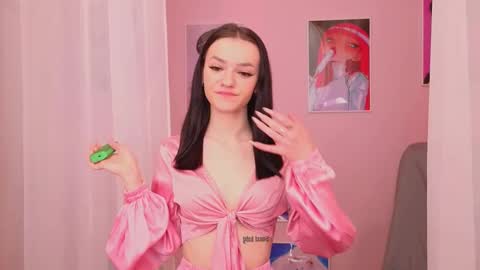 Snapshot of elizzza_ chatting on 02/19/25, 12:22 elizzza_ online show from 02/19/25, 12:22
