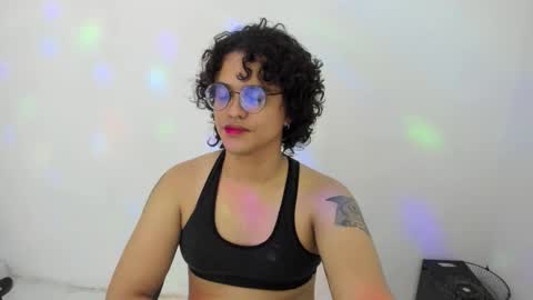 Diana online show from 10/23/25, 02:00