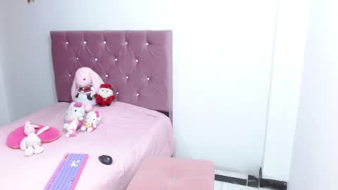 Ella  online show from 12/12/24, 05:42