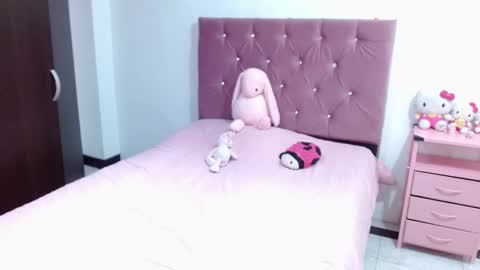 Ella  online show from 02/25/25, 06:14